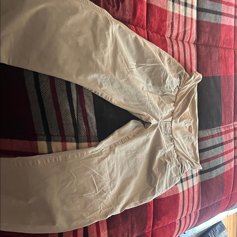 Old Navy Men's Khaki Chinos